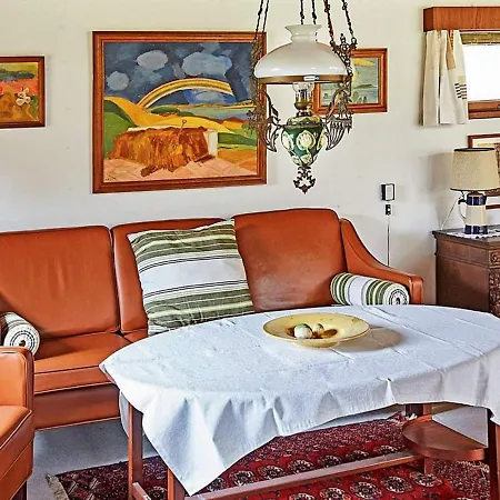 Ferienhaus Holiday Xiii *